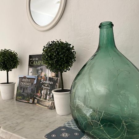 植物群酒店 Fréjus 外观 照片