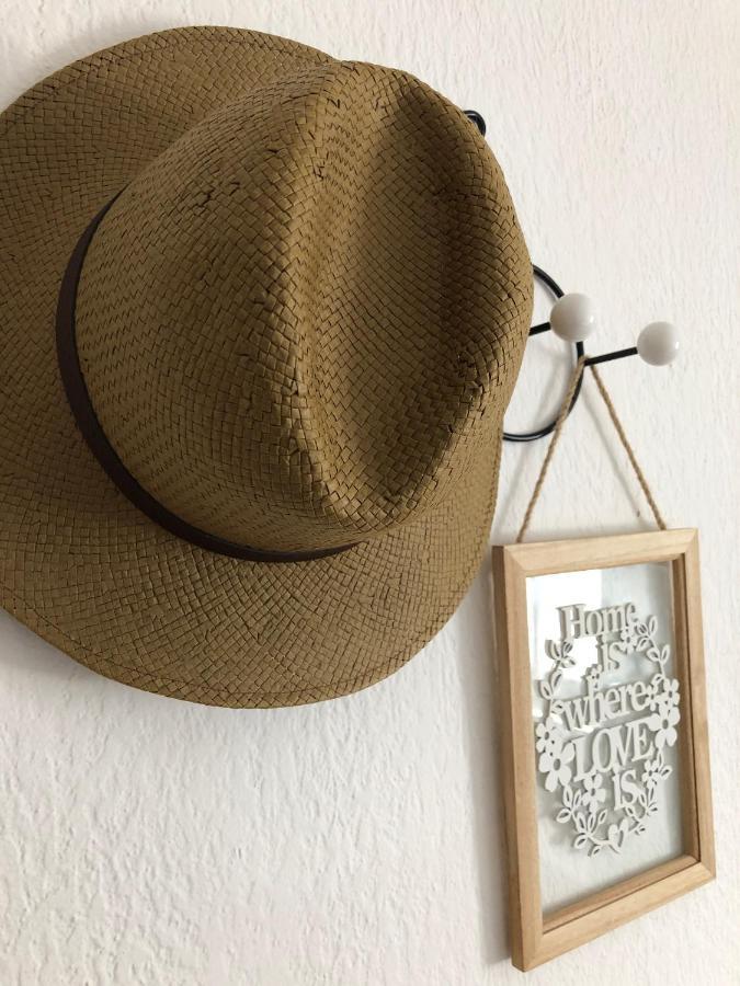 植物群酒店 Fréjus 外观 照片